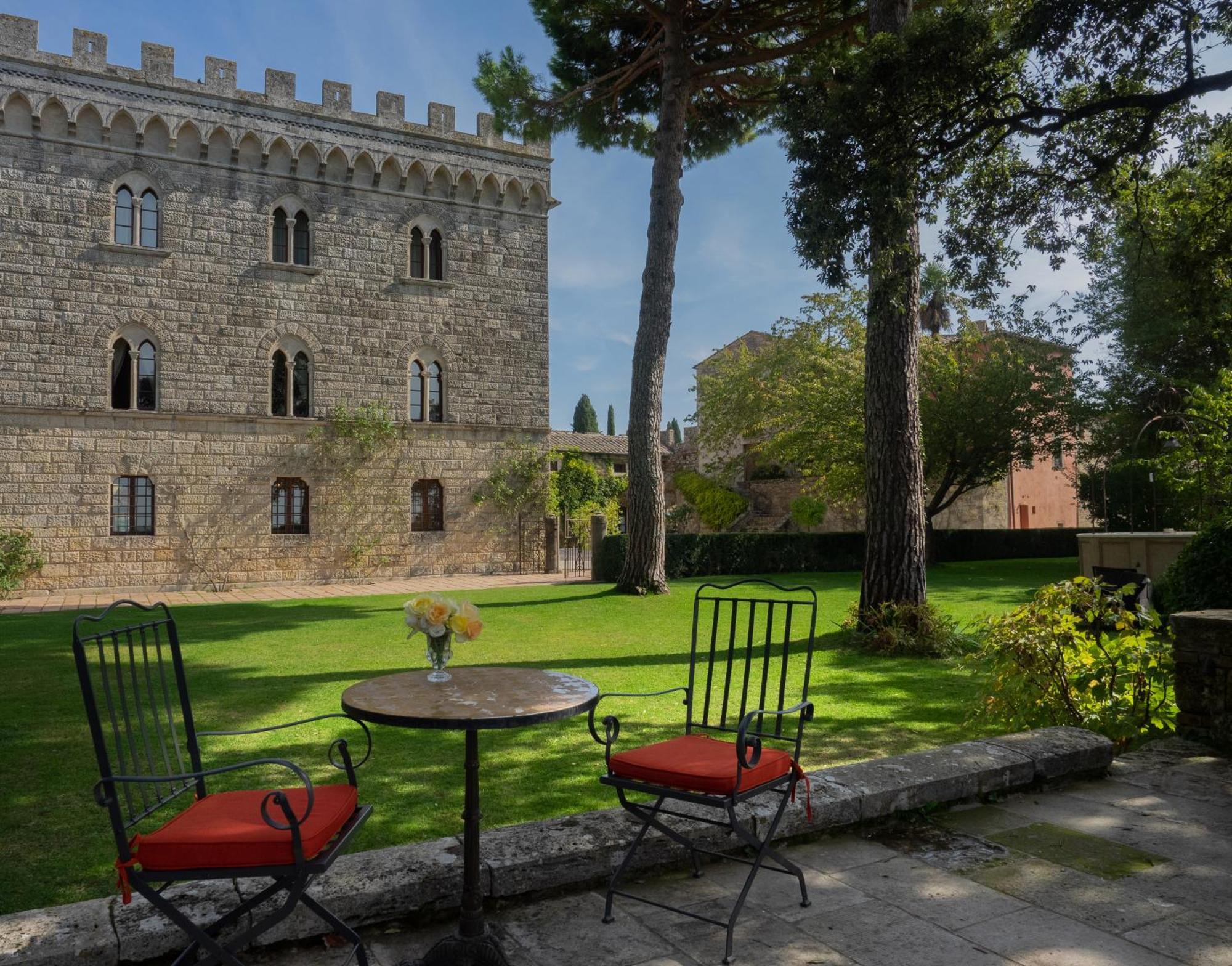 Borgo Pignano Tuscany Ngoại thất bức ảnh