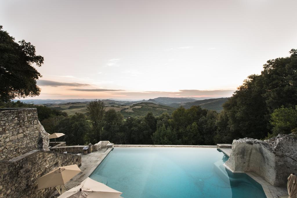 Borgo Pignano Tuscany Ngoại thất bức ảnh